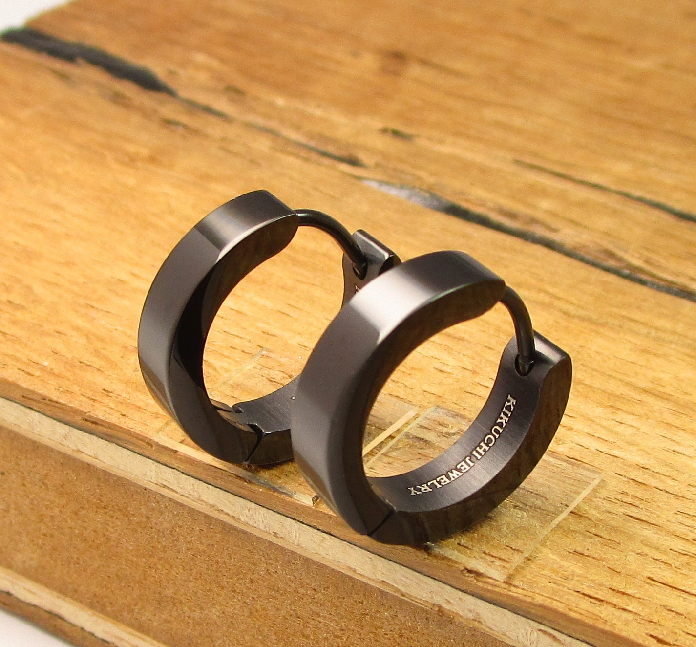 🔶 Ø 16 mm Titan Stab Ohrringe Edelstahl Creolen Ohrclicker Hoop Kantig Schwarz Silber Matt & hochglänzend ERTS009