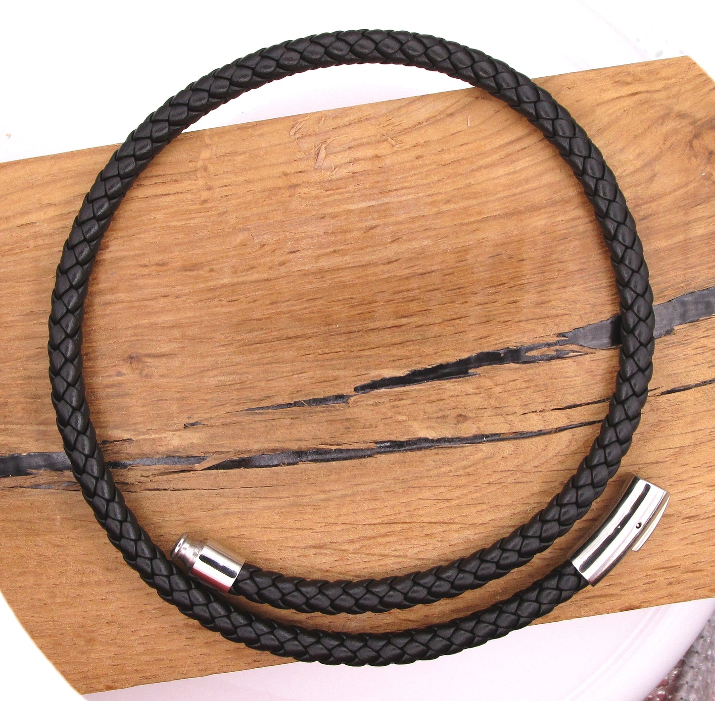 🔶 Unisex Lederhalsband Kalbsleder aus sechs Bändern geflochten Ø 6mm Schwarz Edelstahl Verschluss TOP