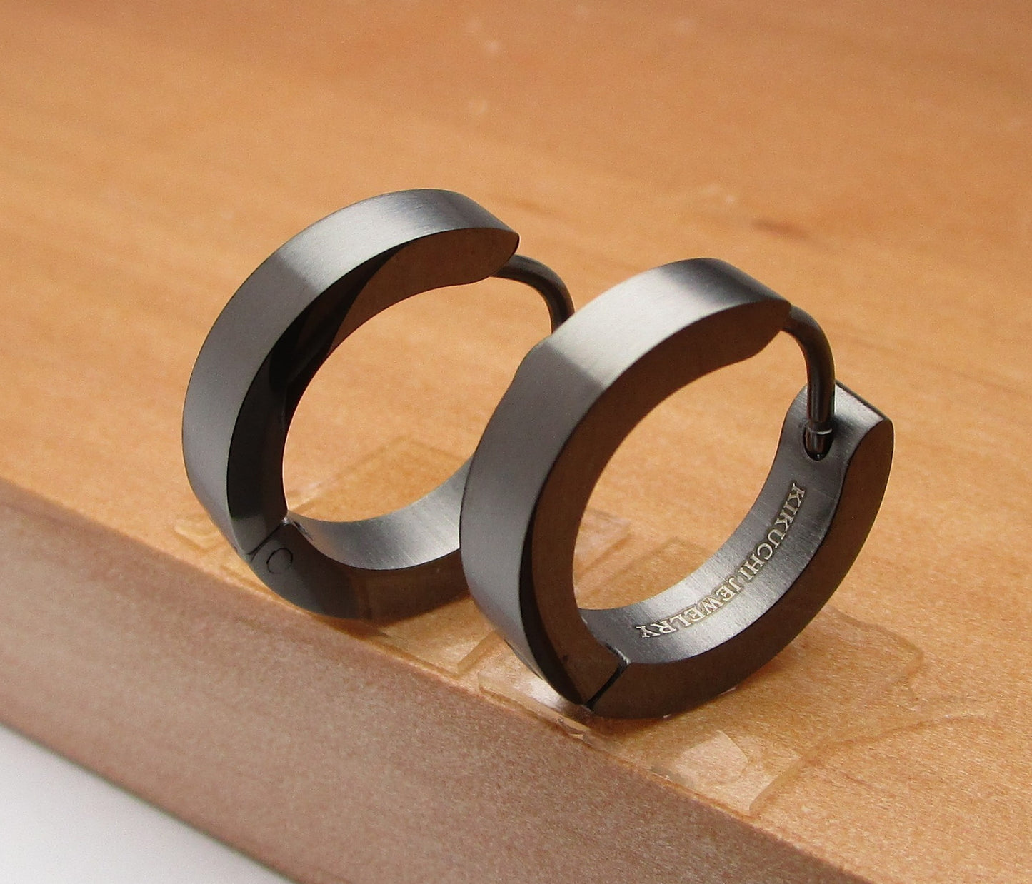 🔶 Ø 16 mm Titan Stab 18g Ohrringe Gold Blau Bronze Braun Matt Gebürstet Edelstahl Hoop Klapp Creolen Kantig Ohrclicker ERTS009